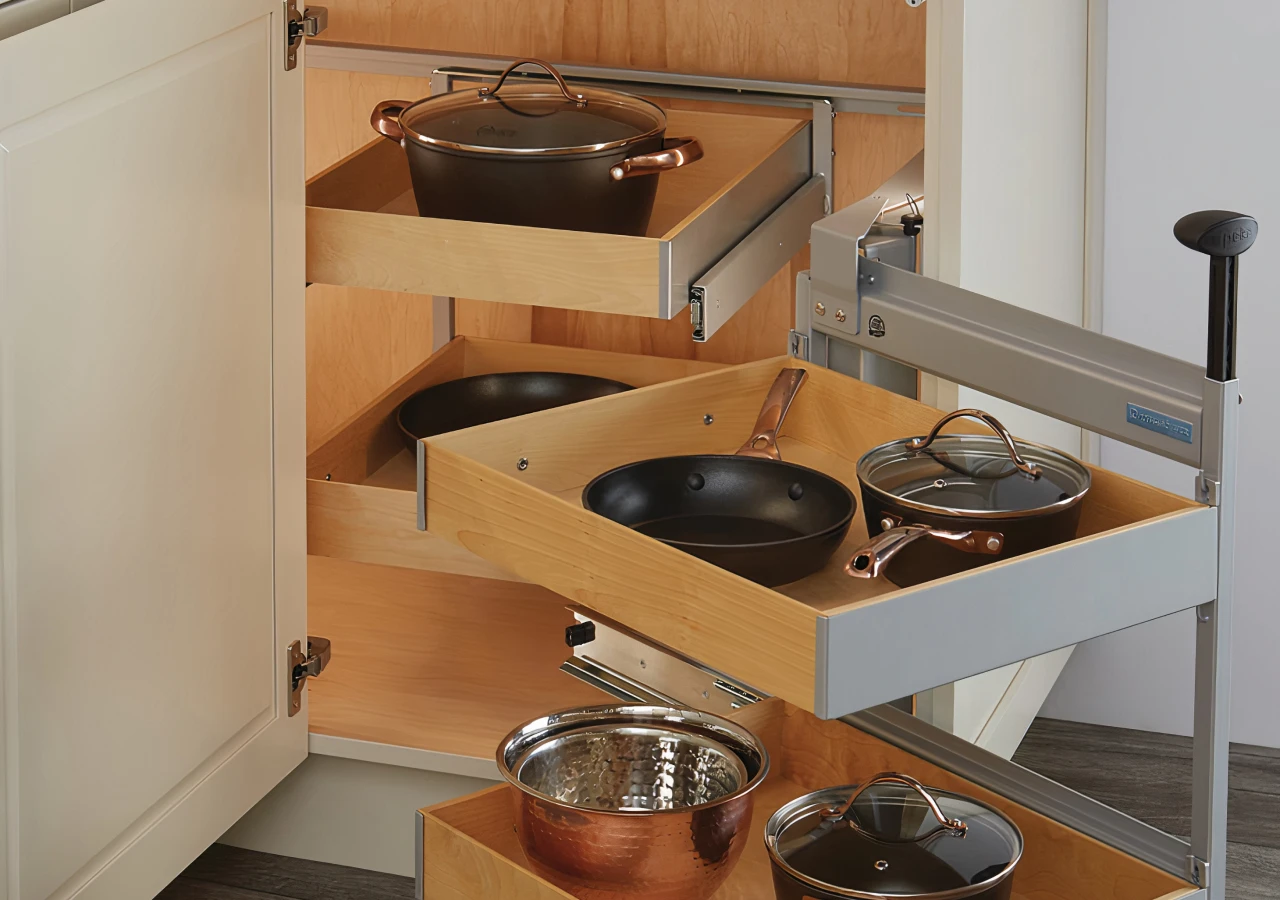 Организация углового пространства: современные механизмы вместо полок Организация углового пространства: современные механизмы вместо полок