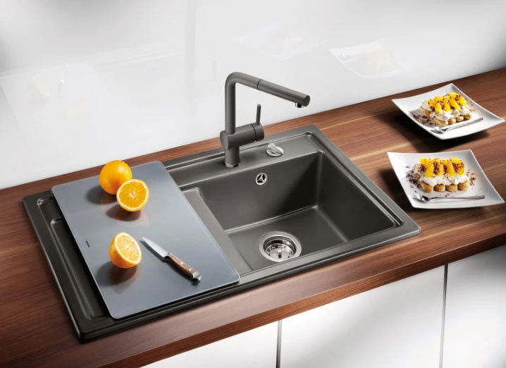 Каменные мойки и виды монтажа Каменные мойки и виды монтажа